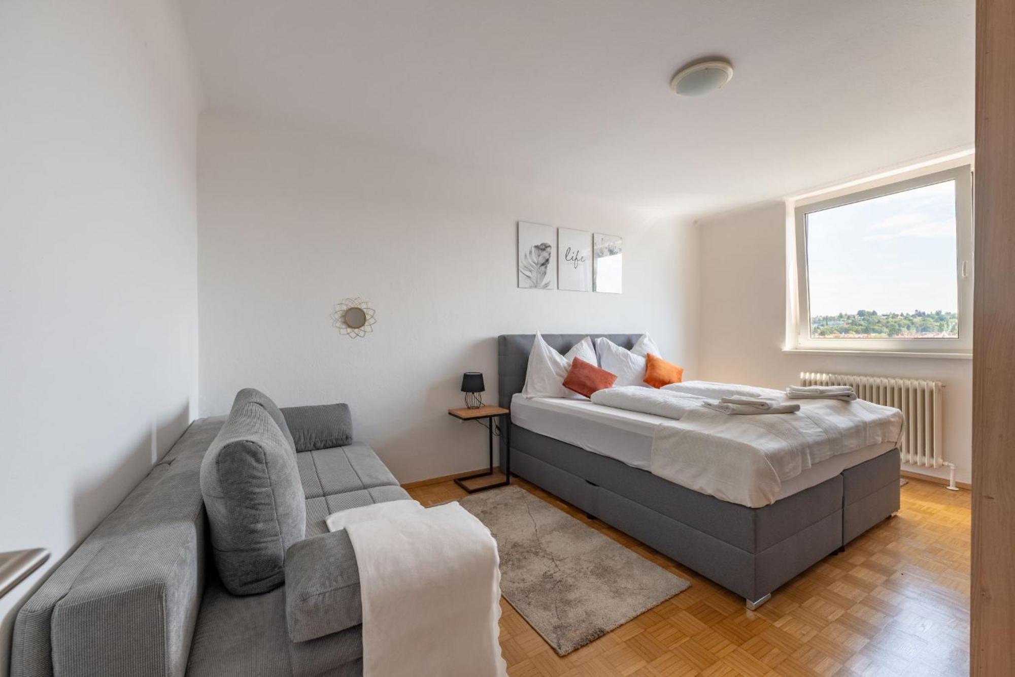 Tamliving Zentrum Luxus Parken Messe Wifi Traumaussicht Sunrise&Sunset Graz Buitenkant foto