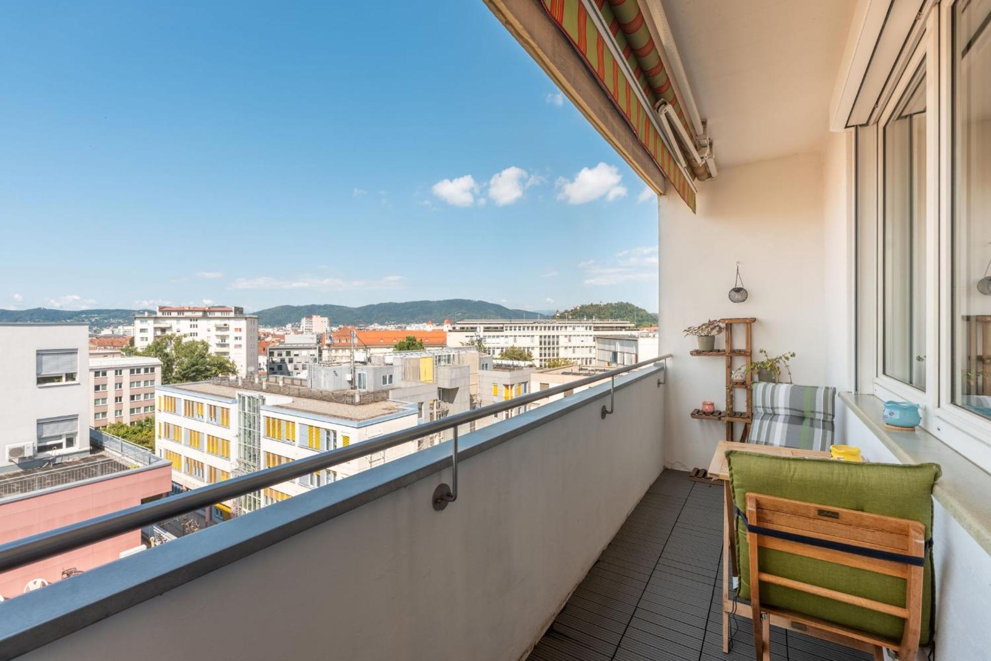 Tamliving Zentrum Luxus Parken Messe Wifi Traumaussicht Sunrise&Sunset Graz Buitenkant foto